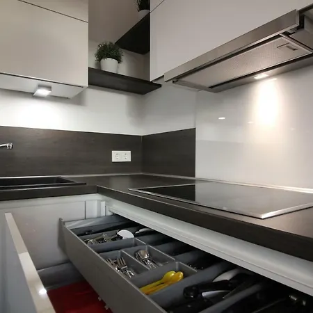 Wohnen Am Yachthafen W25 דירה קושהאבן